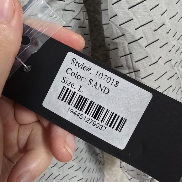 Liv by Habitat Top Womens Large Gray Black Button Up Long Sleeve Crinkle‎ Travel - Picture 6 of 13